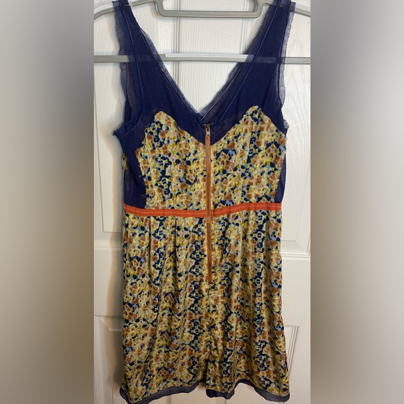 Staring at Stars Summer Dress - Picture 4 of 4